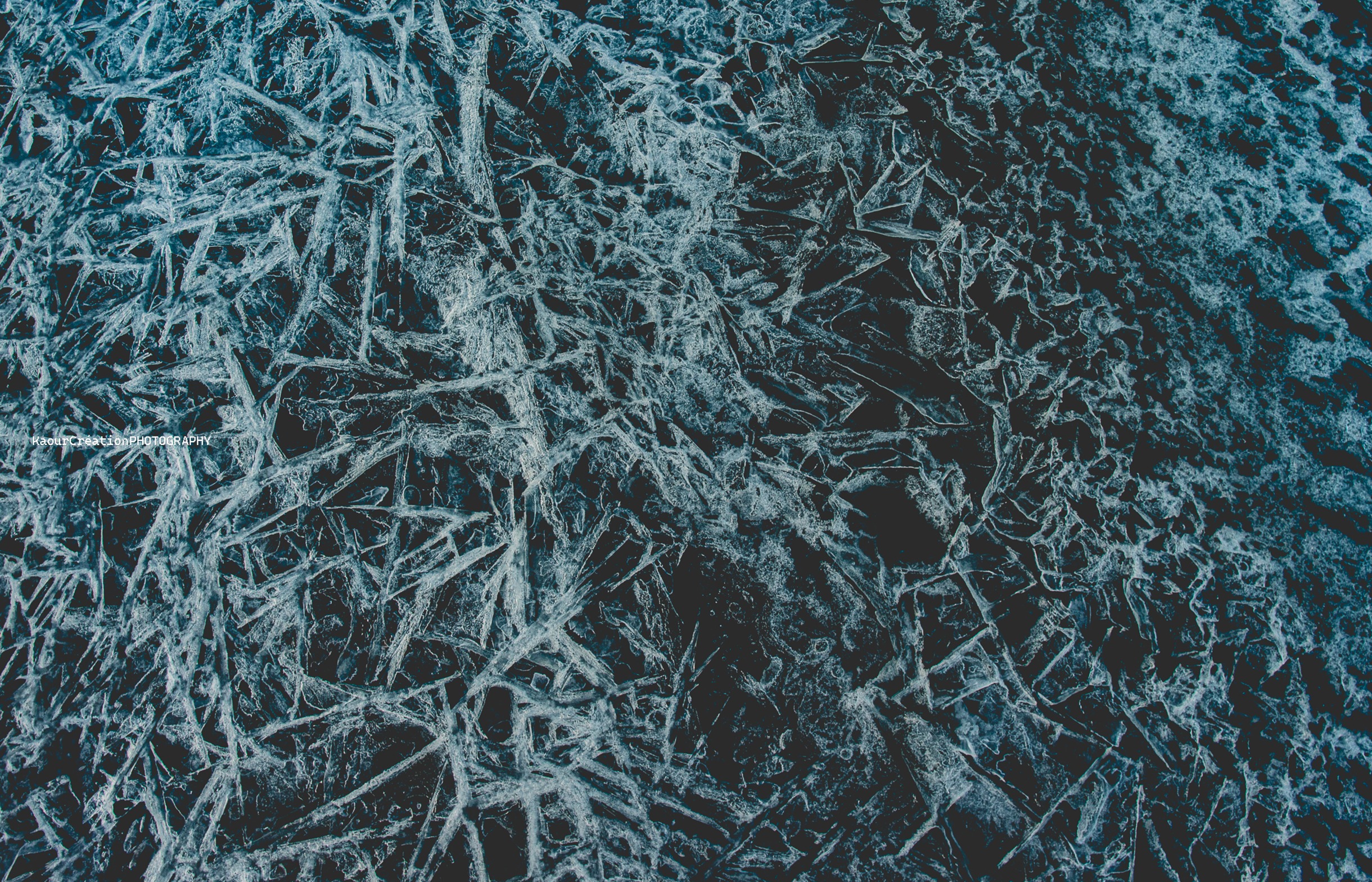 Glace bleue
